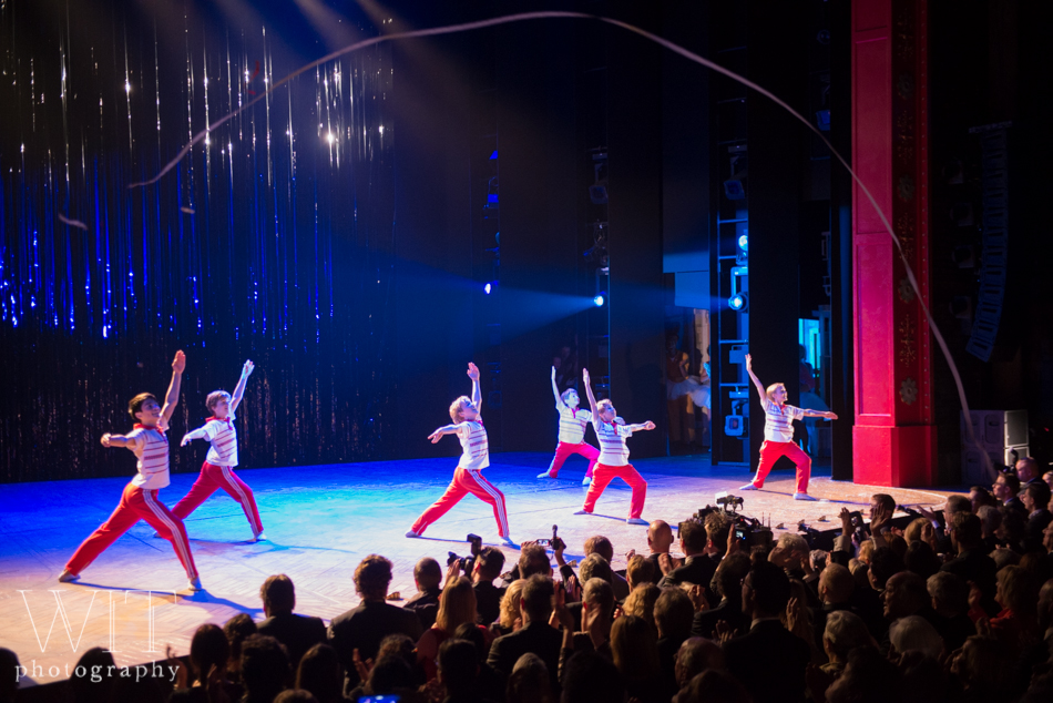 The 6 Billy's of the Dutch Billy Elliot production in Circustheater Scheveningen dance on the stage during the curtain call of the premiere on 3oth November 2014 |  ©Wit Photography