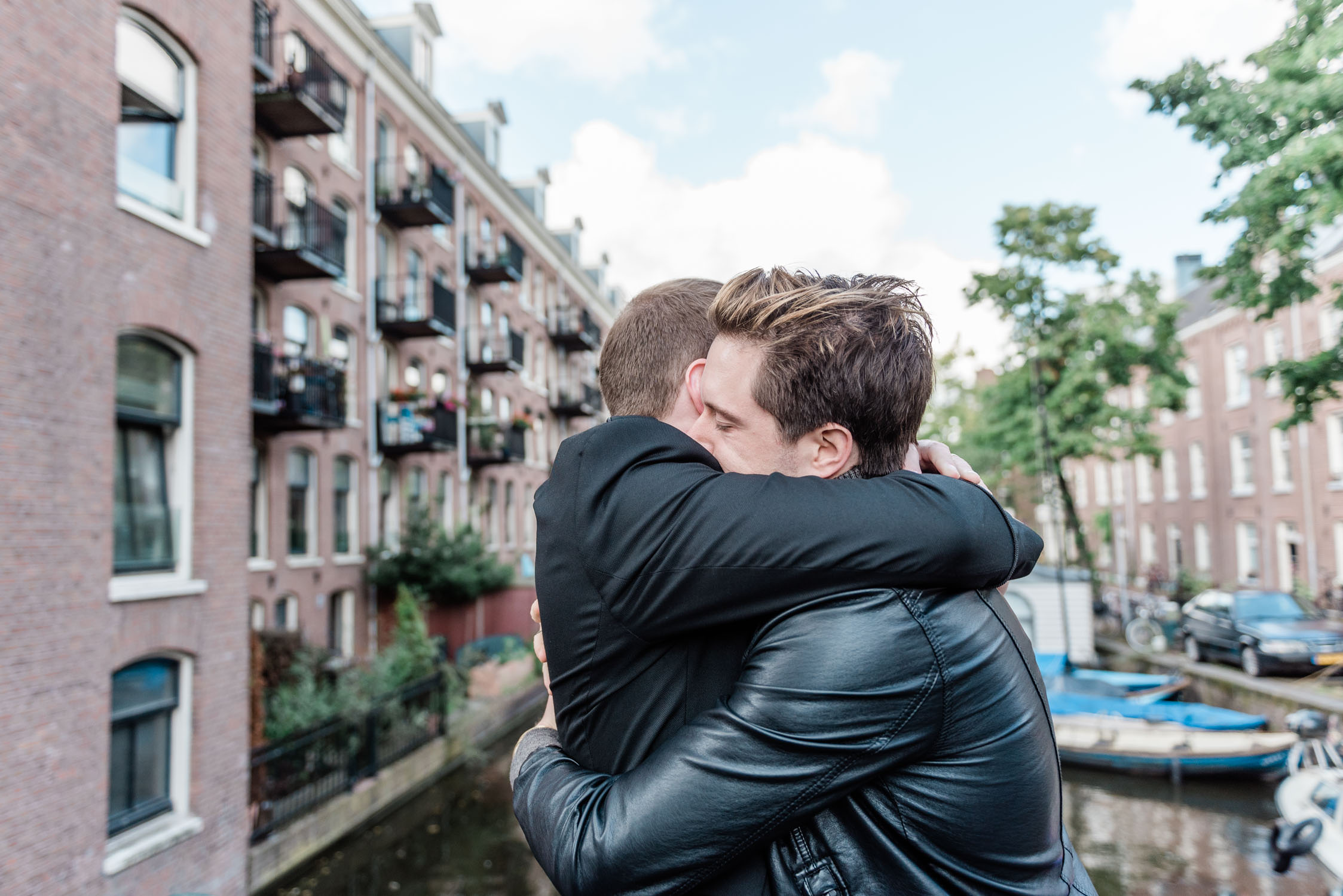 Two guys during their elopement in Amsterdam