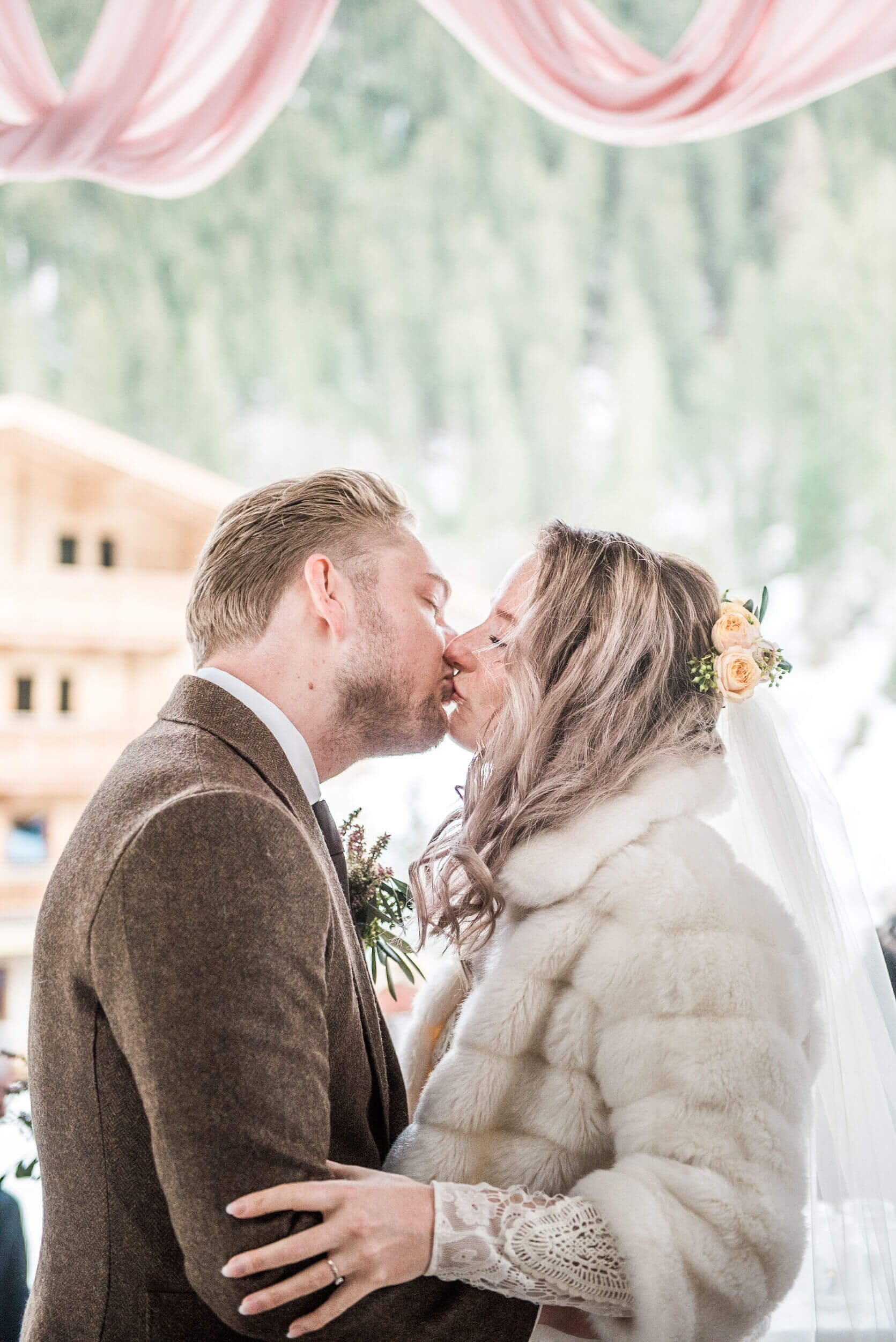 Wedding Monster Cock Porn - Flower filled destination winter wedding in Tyrol in Austria