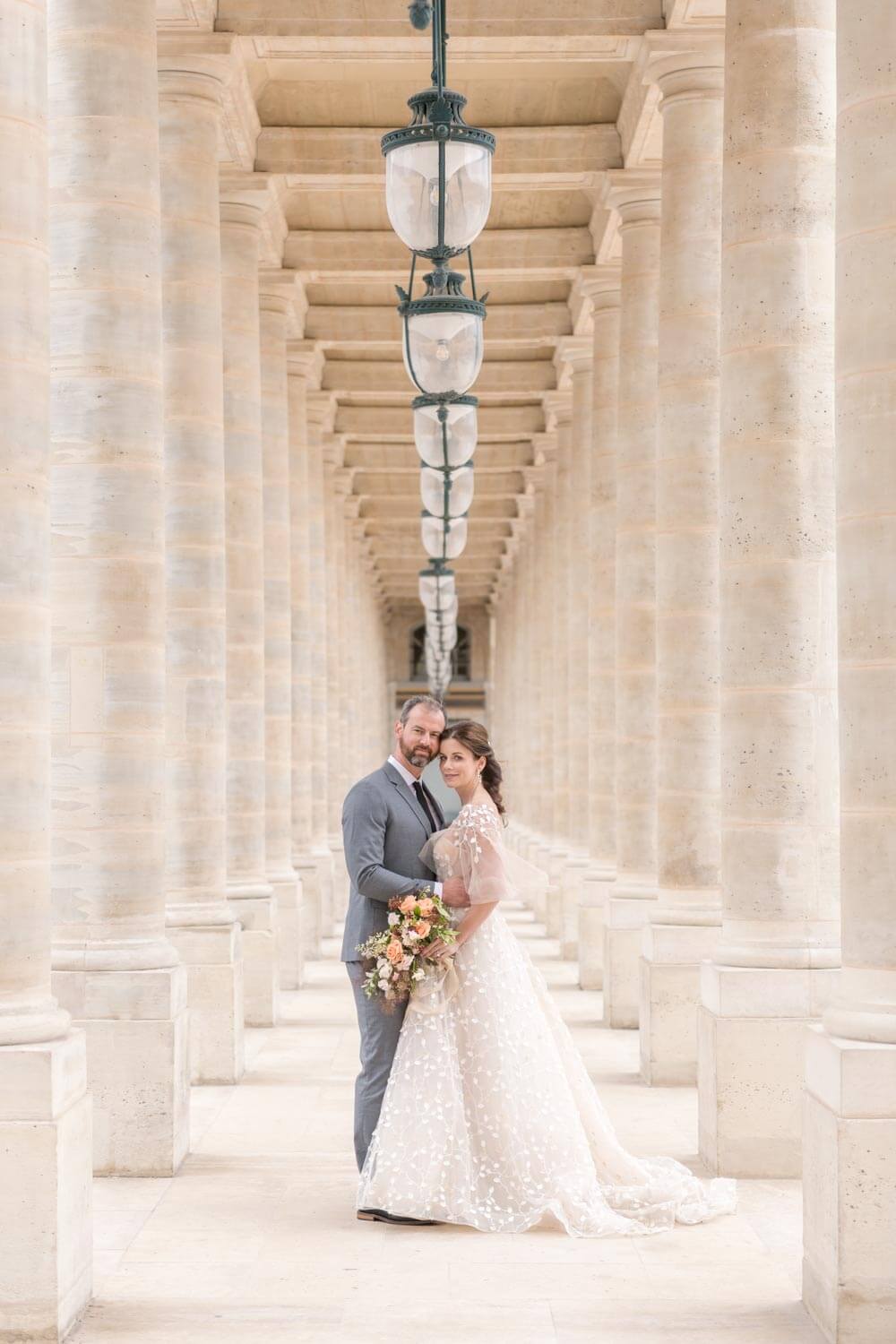 Couple at their elopement wedding in Paris